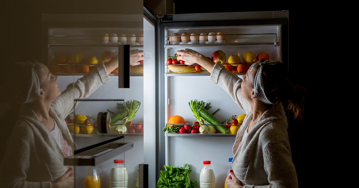 4 Ways to Improve Late Night Snacking 4 Ways to Improve Late Night Snacking